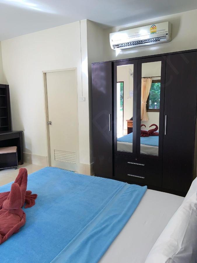 Smilebeach Resort Khaolak Khao Lak Bagian luar foto