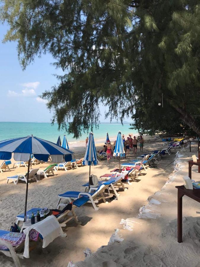 Smilebeach Resort Khaolak Khao Lak Bagian luar foto