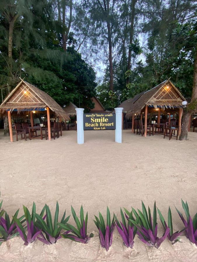 Smilebeach Resort Khaolak Khao Lak Bagian luar foto